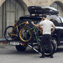 Load image into Gallery viewer, Thule XXL FatBike Wheel Straps - Black